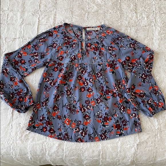 Floral shirt - Picture 2 of 4